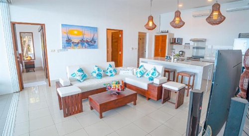 Air Sanih Beach Villa image 13