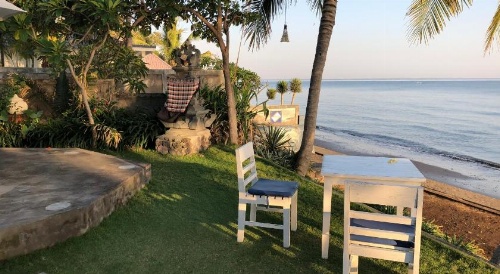 Air Sanih Beach Villa image 19