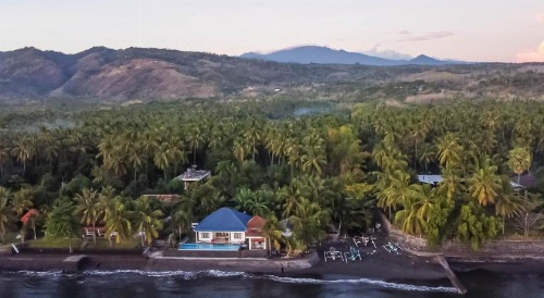 Air Sanih Beach Villa image 30