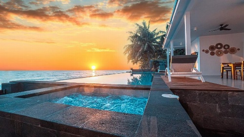 Air Sanih Beach Villa image 35