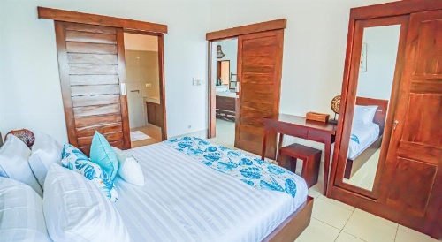 Air Sanih Beach Villa image 5