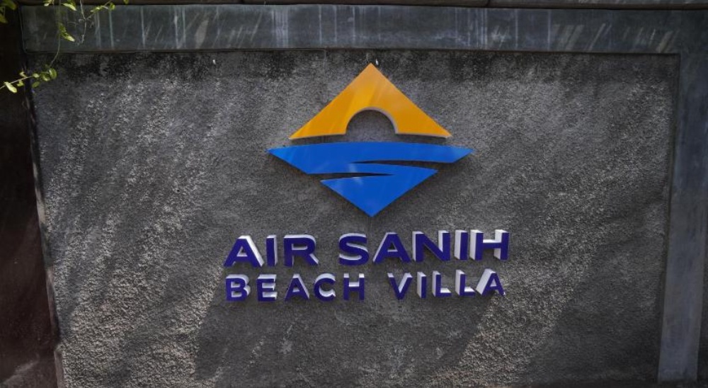 Air Sanih Beach Villa Image 7